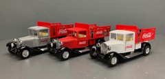 3X LOT 1:43 Diecast Signature Models Coca-Cola Old Time Trucks D0591 LZ