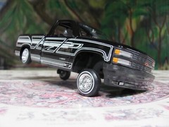 1/24 Maisto 1993 Chevrolet 454 SS Lowrider Pickup 1 Of A Kind Truck
