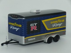 2014 Nissan GT-R (R35)-2015 Ford F-150-Enclosed Car Hauler…Greenlight…..1:64