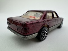 Hot Wheels Blue/White Card #253 MERCEDES 380SEL 1991