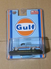 M2 Machines 1:64 1978 Chevrolet Silverado C30 Gulf