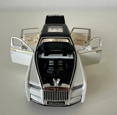 Rolls Royce Phantom 1:32 Alloy Model Car (Read Description)