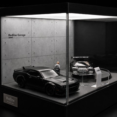 Rotating Car Display Case LED Showroom Acrylic Diorama Display Box Garage