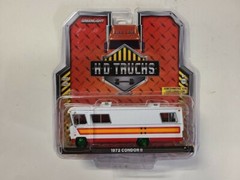 Greenlight 1/64 HD Trucks 1972 Condor II RV Diecast Car Model 33130-B Chase Car