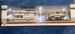M2 MACHINES HAULER 1974 CHEVROLET CHEYENNE SUPER 30 CAMPER & 1974 K5 BLAZER
