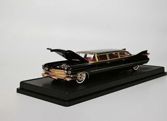 Mechanic 1:64 1959 Black Gold 62 Limousine Luxury Model Diecast Metal Car