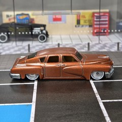Hot Wheels 2012 Boulevard Ahead Of Its Time Tucker Torpedo Copper Real Riders