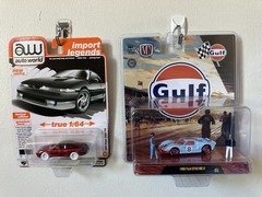 CHASE ! M2 Machines 1:64 Diorama 1966 Ford GT40 MK II Gulf & Ultra Red Talon