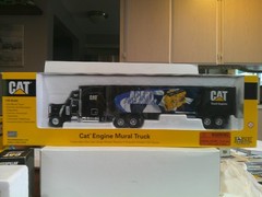 Norscot CAT Engine Mural Truck Peterbilt Model 379 1:50 Scale VG Box Sealed