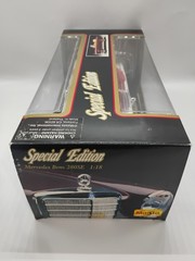 Maisto Special Edition 1:18 Scale White 1966 Mercedes Benz 280SE Convertible