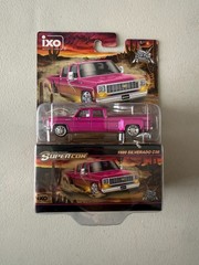 1980 Chevy Silverado C30 – 2026 IXO Diecast SuperCon Exclusive – Pink BG7