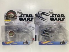 Set Of (2) Hot Wheels Star Wars Starships: Mandalorian The Force & Vulture Droid
