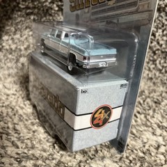 IXO 1:64 1978 Chevrolet Silverado K30 Crew Cab Fleetside Lifted NEW!!
