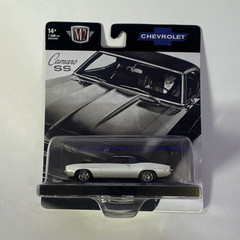 M2 Machines Auto-Drivers 1:64 1969 Chevrolet Camaro SS/RS White/Black Unopened