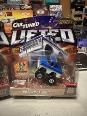 2026 Car Tuned LIFTED Series 1 Set of 3: Chevy C10, Ford F-100