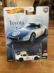 2021 Hot Wheels Car Culture Toyota 2000 GT 1/64 Diecast Model Car GRJ98