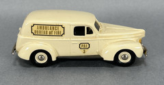 Brooklin Models 1/43 No. 9 1940 Ford Sedan Delivery – Ambulance Bureau of Fire
