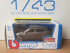 BBurago LAMBORGHINI URUS GRAY 1/43 1:43 Street Fire Italian Design