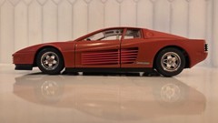 Vintage Bburago 1:24 1984 Ferrari Testarossa Red Tan Interior 0504 Made in Italy