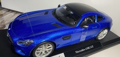 Maisto Special 1:18 Scale Die Cast Car – Blue Mercedes-Benz AMG GT