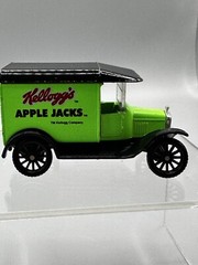 Vintage 1989 MATCHBOX 1:52 Diecast Green 1921 Ford Model T Kellogg’s Apple Jacks