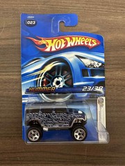 Hot Wheels 2006 First Editions Hummer 23/38 Toy Car Brand New Toys