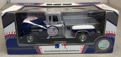 1955 Chevy Pickup Truck NY New York Yankees MLB 2004 Fleer Collectibles New 1/24