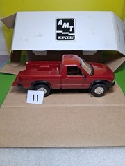 AMT ERTL 1995 Chevrolet S10 4×4 Cherry Red Metallic Dealer Promo car 6189