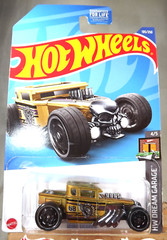 2022 Hot Wheels #105 HW Dream Garage 4/5 BONE SHAKER Dark Gold w/Black DD8 Sp