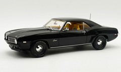 1969 CHEVROLET COPO 427 CAMARO 1:18 TUXEDO BLACK ACME A1805736 CHEVY VINTAGE CAR