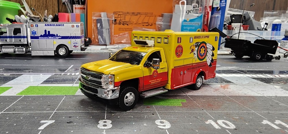 1/64 Kitbash Cherokee Tribal Ambulance