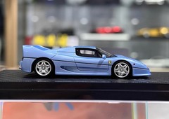 NA 1:64 Ice Blue F50 Racing Sports Model Diecast Resin Car