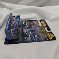 1998 Hot Wheels Pro Racing Pit Crew Mark Martin Ford Thunderbird & Tool Box