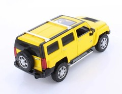 2005 Hummer H3 1/24 Scale Diecast Model by SHOWCASTS – YELLOW w/ BOX