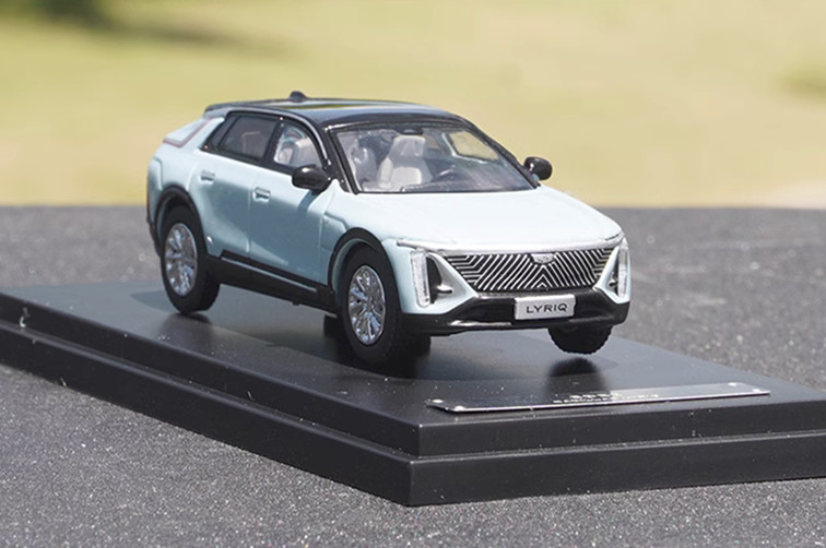Original Factory 1/64 Scale SAIC LYRIQ Electrocar Alloy Model