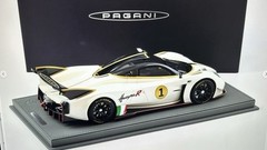 BBR 1/18 Pagani Huayra Bianco Benny/Gloss Carbon Roof Limited 100 Pcs