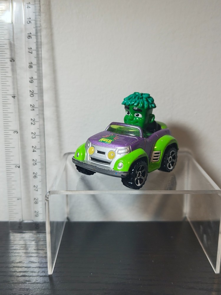 Hulk Lime Green Purple Convertible 2006 MGA Marvel Die Cast Car 30207FW1E Loose