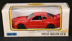 Diapet SV-16 Nissan Skyline GT-R (R32) 1:40 Die-cast Car Red MIB Japan Yonezawa